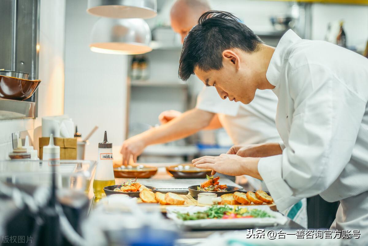 餐饮日常注意什么细节，餐饮日常做好这三个小细节生意很难不好